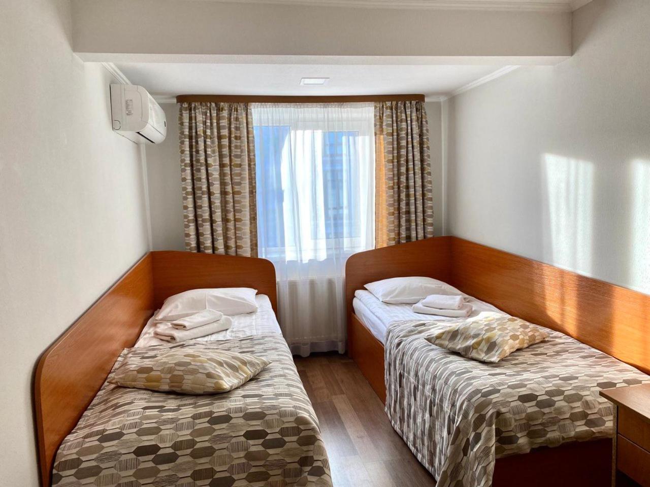Hotel Europa Truskavets Eksteriør billede